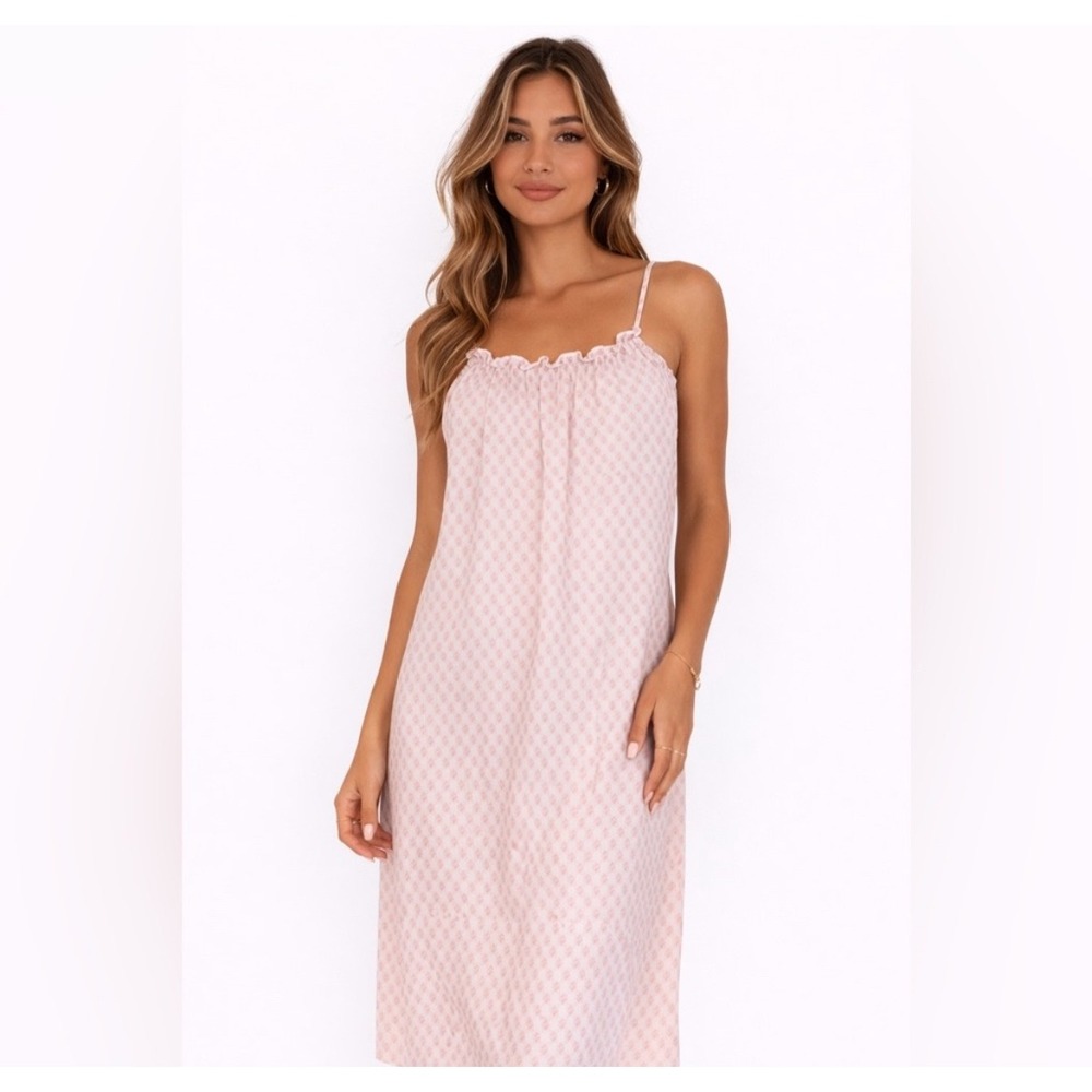 Sleeveless Pink Printed Slip Dress